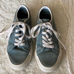 Girls All Star Converse shoes size 4.5